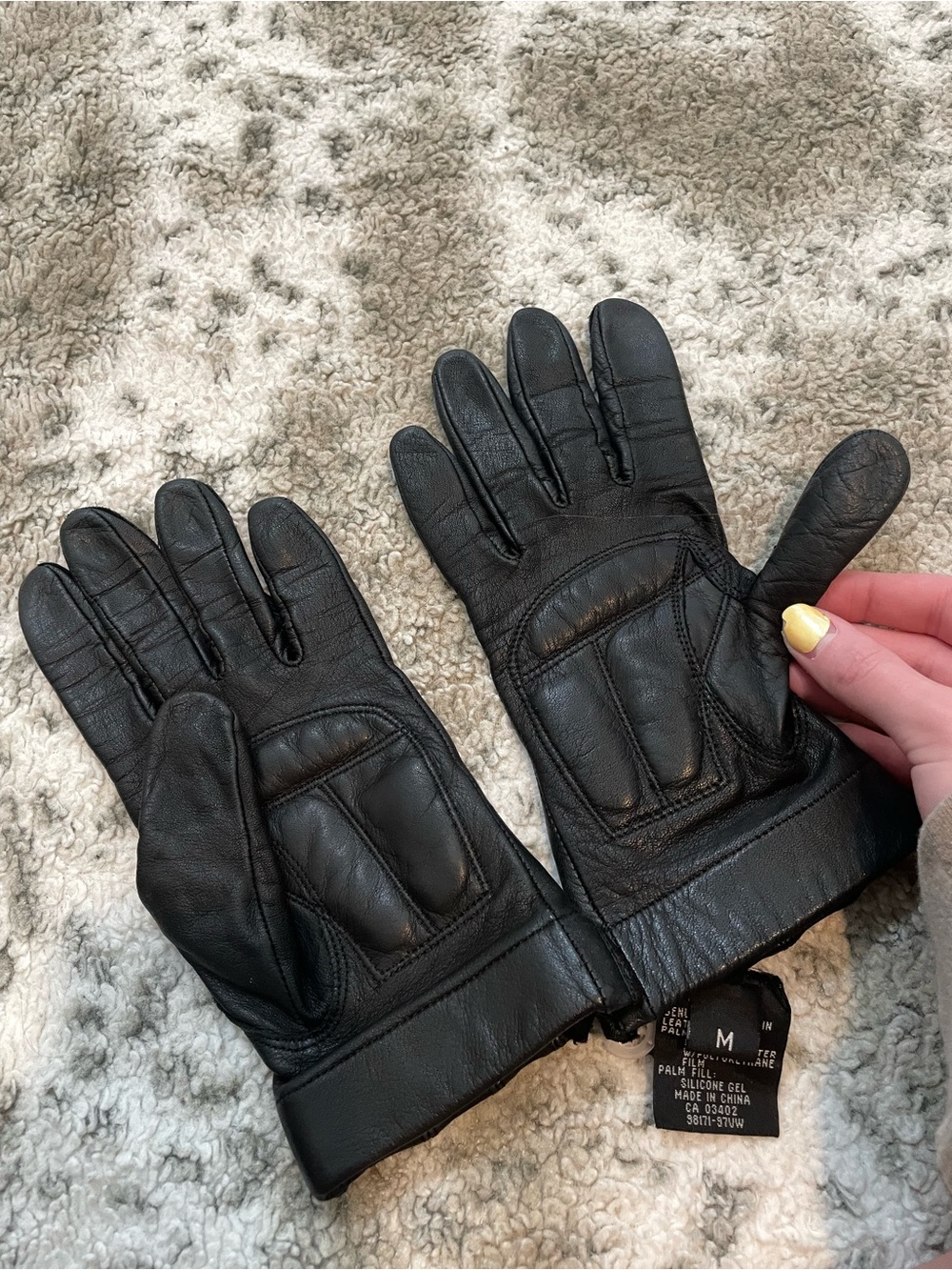 Harley Davidson genuine leather riding gloves - Picture 7 of 8